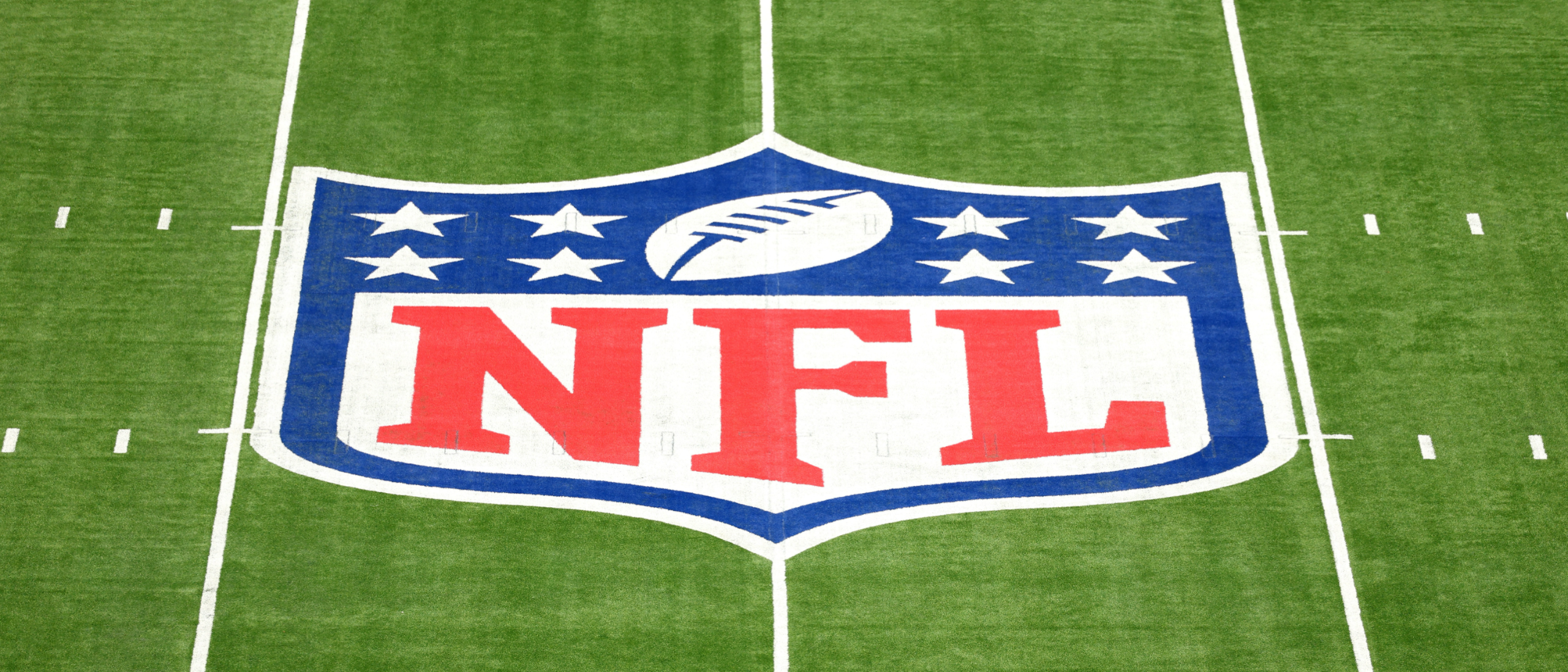 NFL strategy breakdown cover story on NFL KOREA